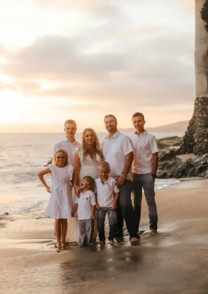Photographie de famille au bord de la mer, exemple de fichier photographique